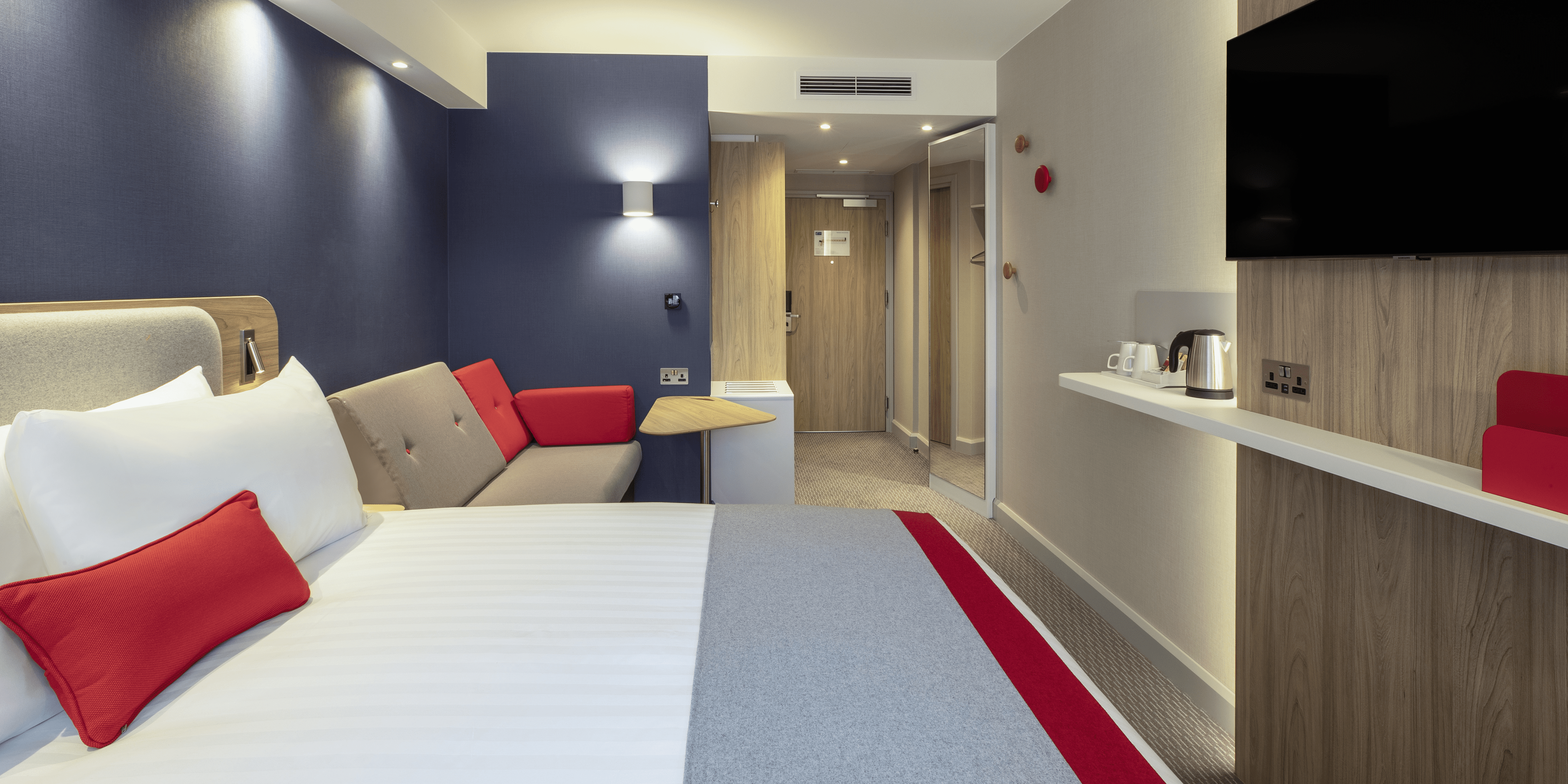 Holiday Inn Express Liverpool - Central welcomes guests to the heart of the historic Ropewalks, Liverpool